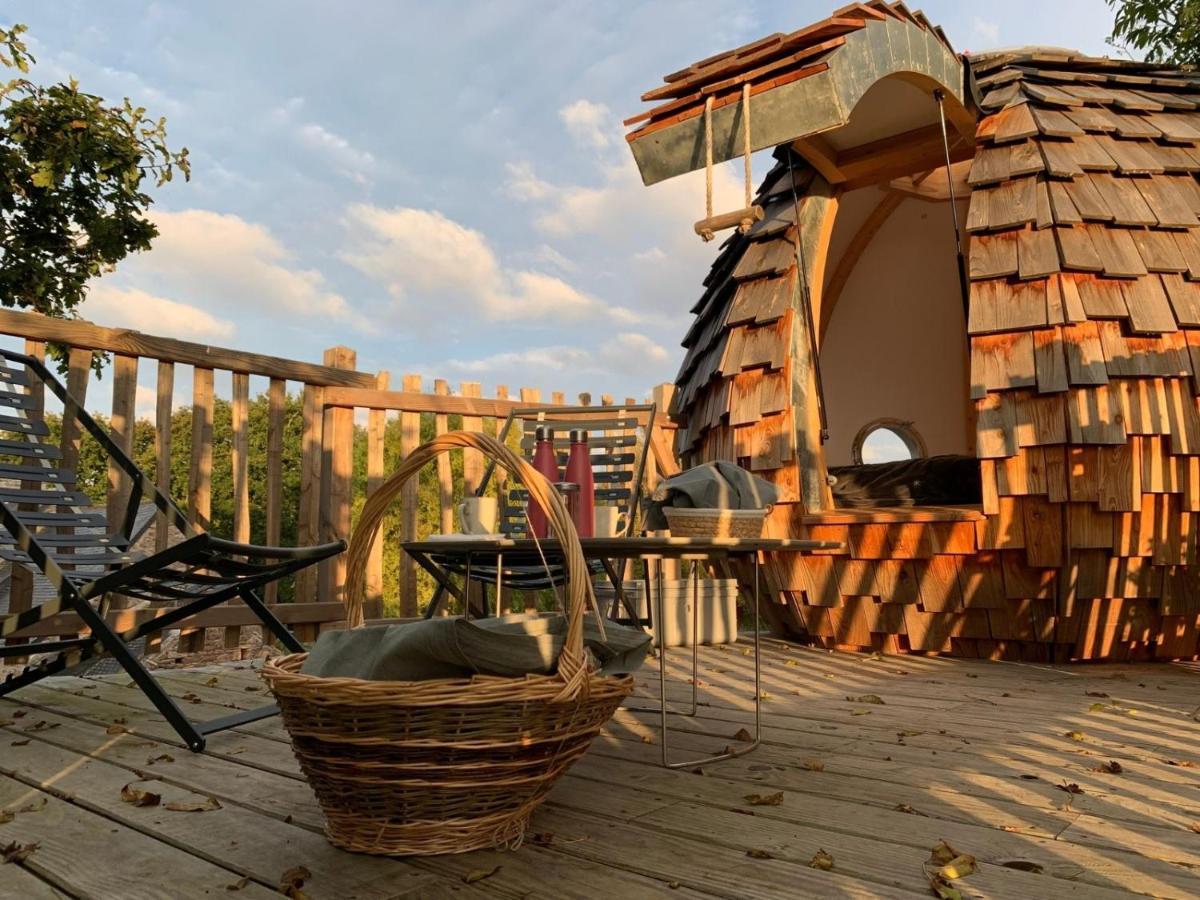 La Ville Es Renais - Ferme Et Maison D'Hotes Insolite แอร์คิ ภายนอก รูปภาพ