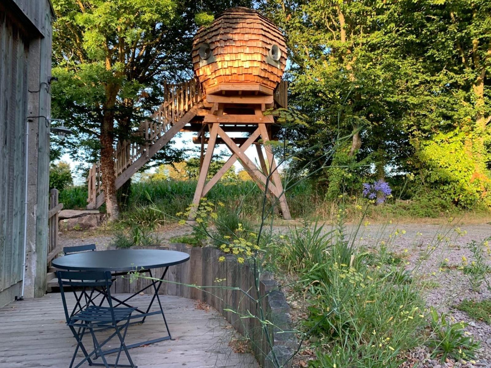 La Ville Es Renais - Ferme Et Maison D'Hotes Insolite แอร์คิ ภายนอก รูปภาพ