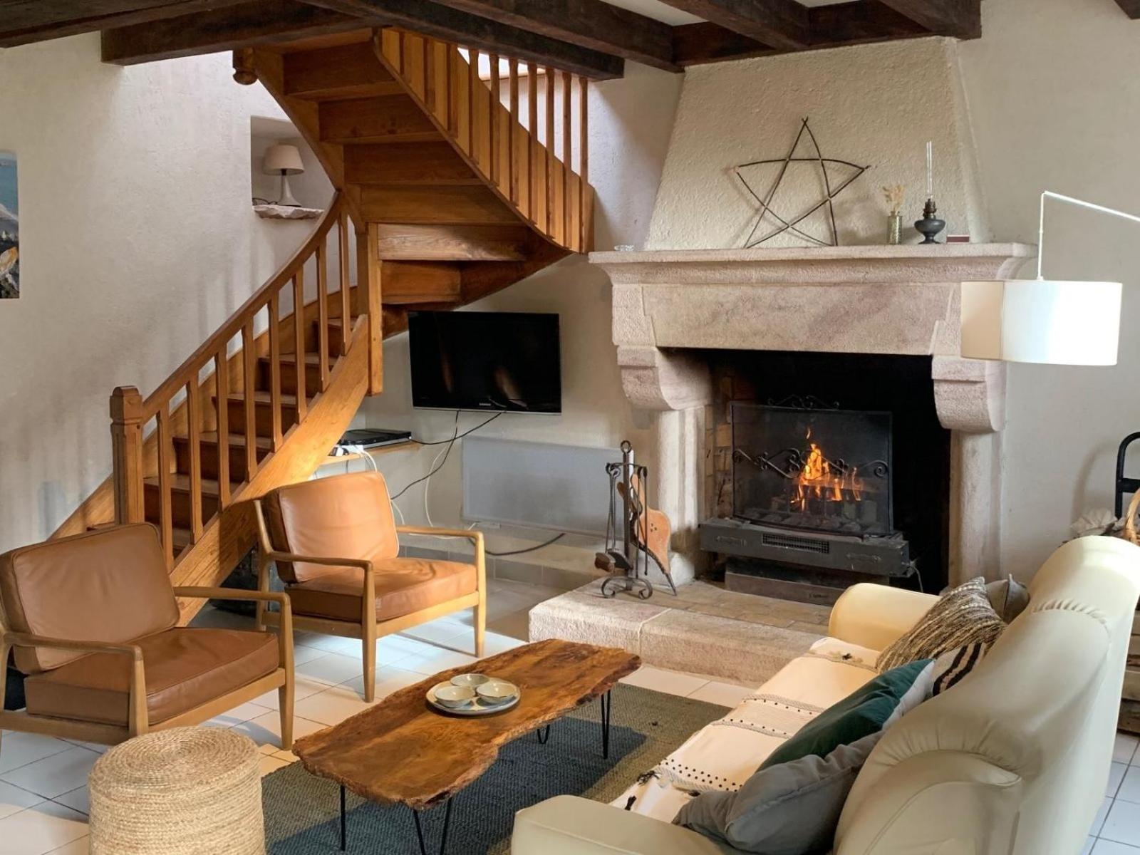 La Ville Es Renais - Ferme Et Maison D'Hotes Insolite แอร์คิ ภายนอก รูปภาพ