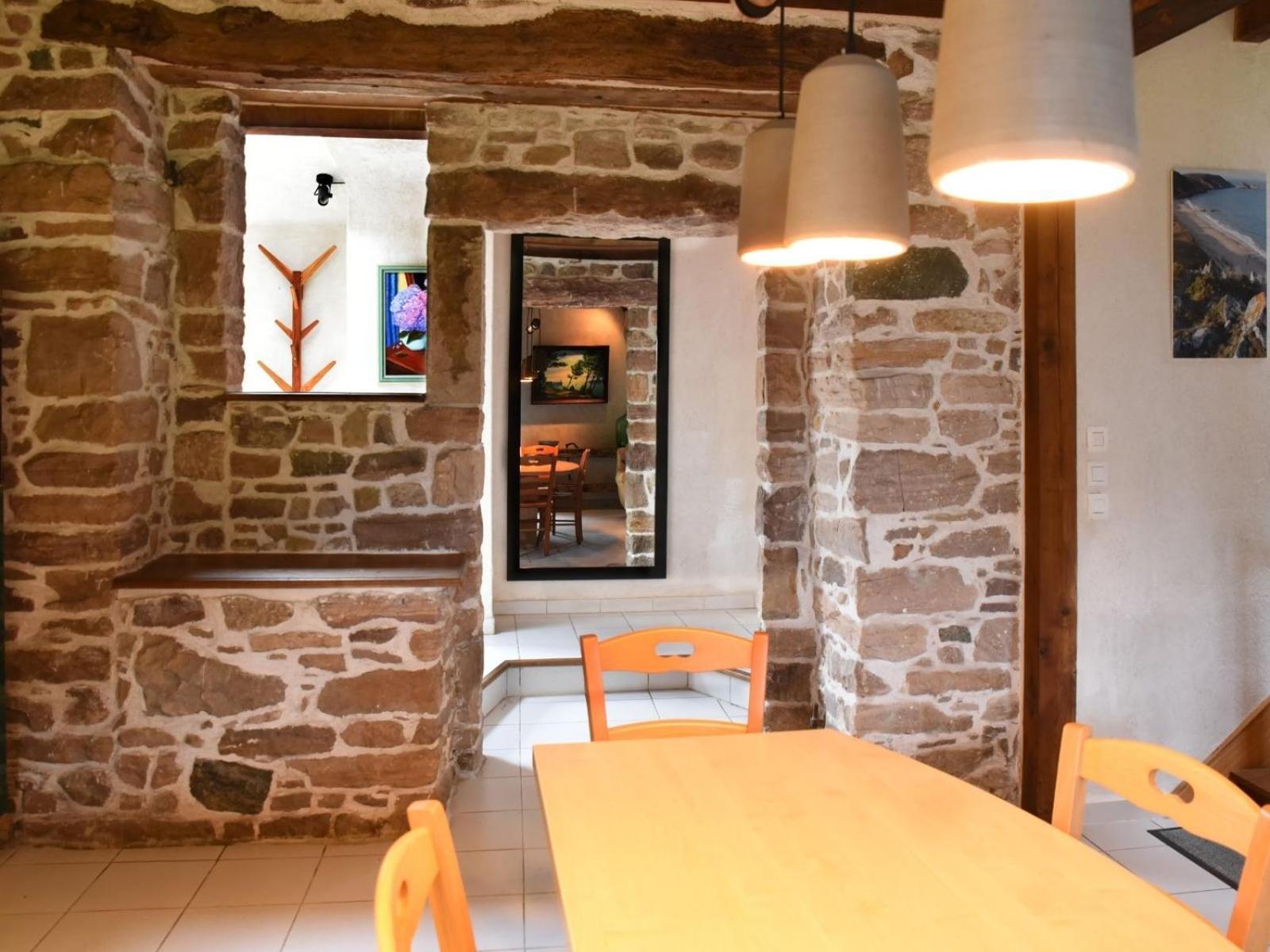 La Ville Es Renais - Ferme Et Maison D'Hotes Insolite แอร์คิ ภายนอก รูปภาพ